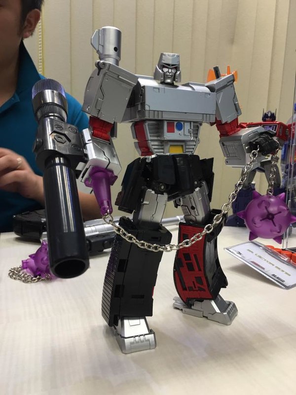 New Pictures Of Maketoys Unofficial MP ReMaster Megatron Despotron, Cross Dimension And More 21 (21 of 40)